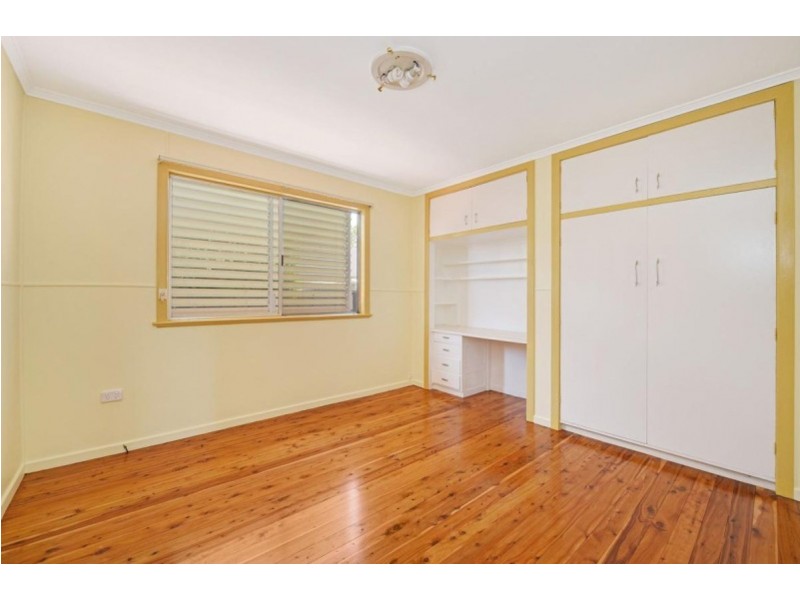 316 West Street, Kearneys Spring QLD 4350