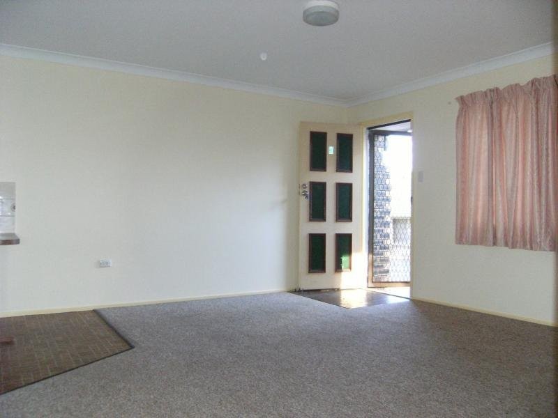 3/7 Stradbroke Street, Rockville QLD 4350