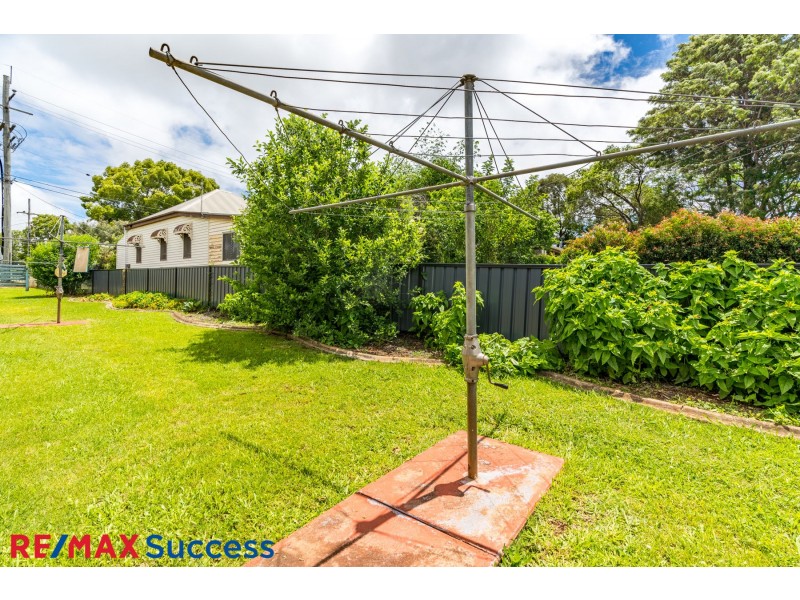 3/19 Ascot Street, Newtown QLD 4350