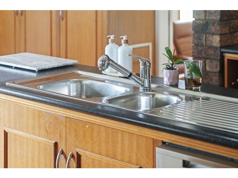 223 Love Road, Wyreema QLD 4352