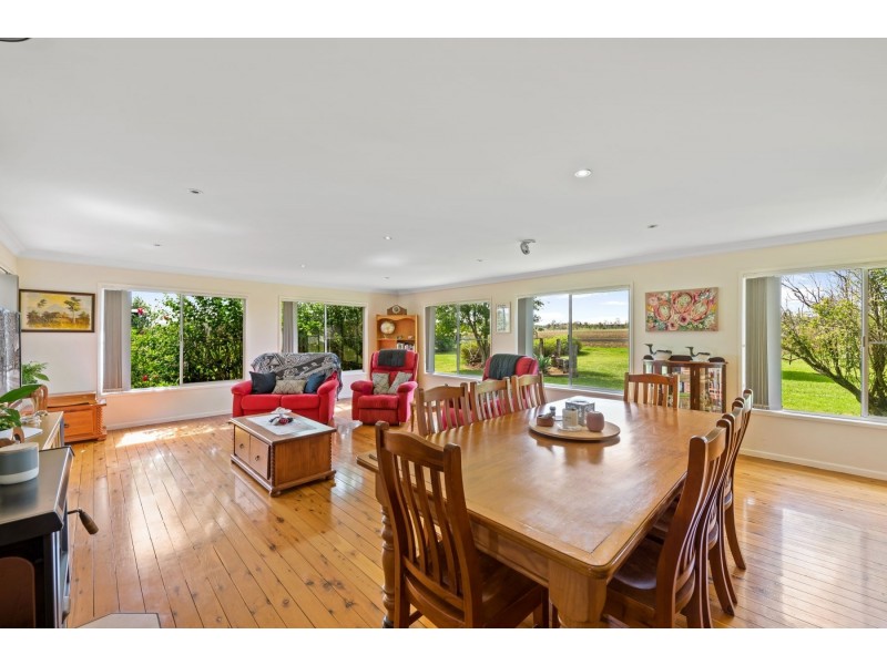 223 Love Road, Wyreema QLD 4352