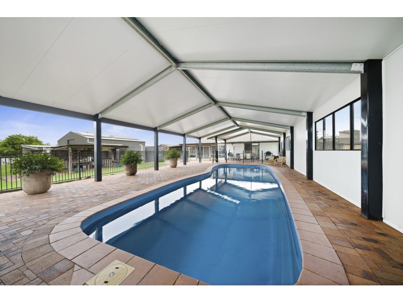 223 Love Road, Wyreema QLD 4352