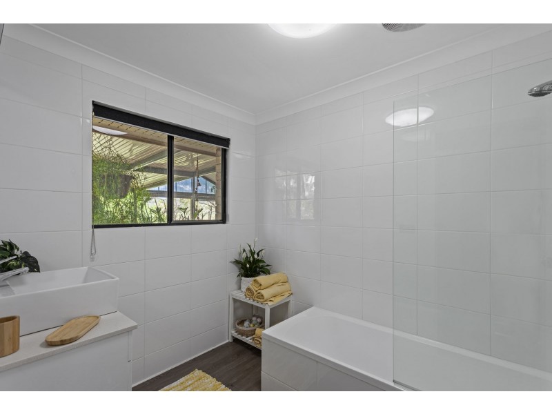 5 Manor Street, Drayton QLD 4350