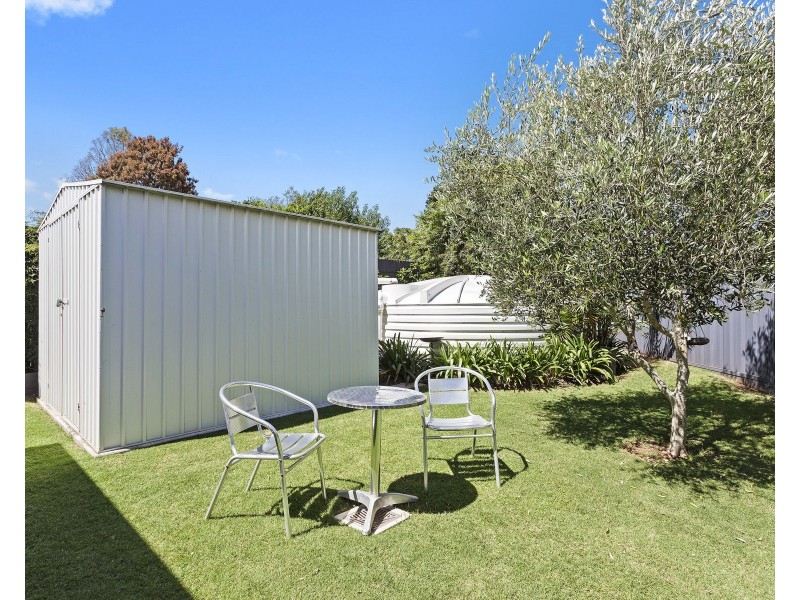 227 New England Highway, Harlaxton QLD 4350