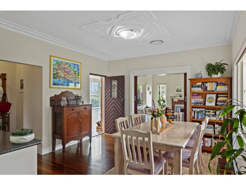 12 Burke Street, Rangeville QLD 4350