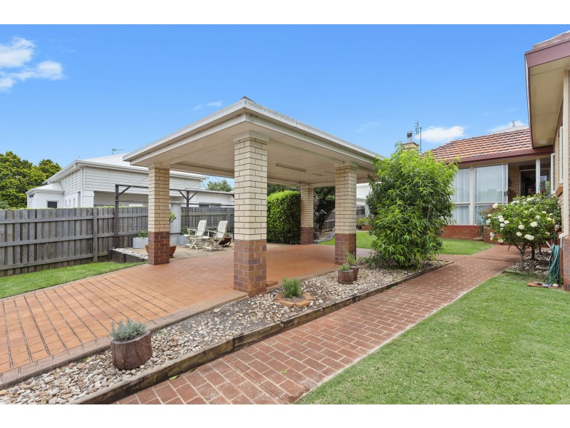 12 Burke Street, Rangeville QLD 4350