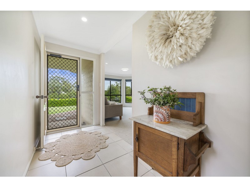 6 Mocatta Street, Goombungee QLD 4354