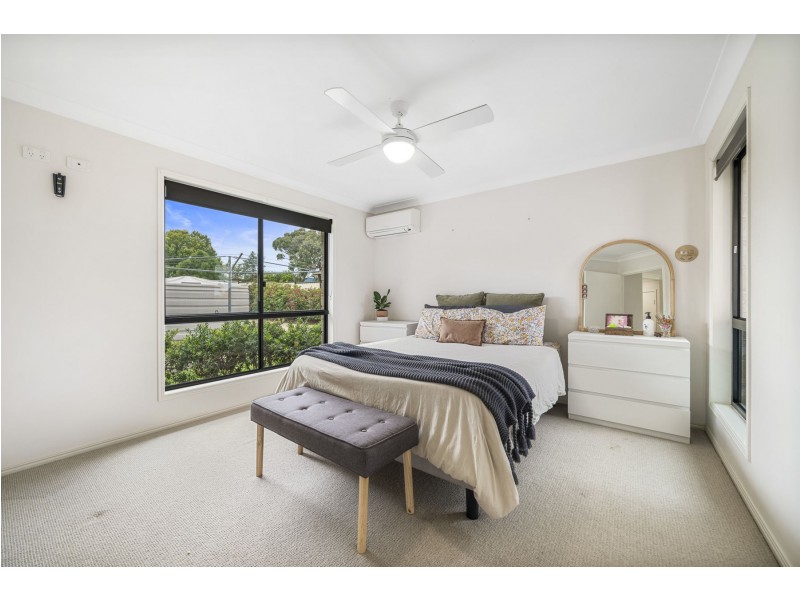 6 Mocatta Street, Goombungee QLD 4354