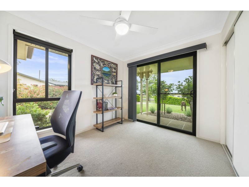 6 Mocatta Street, Goombungee QLD 4354