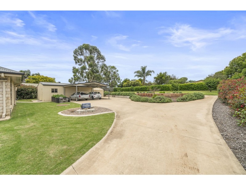 6 Mocatta Street, Goombungee QLD 4354