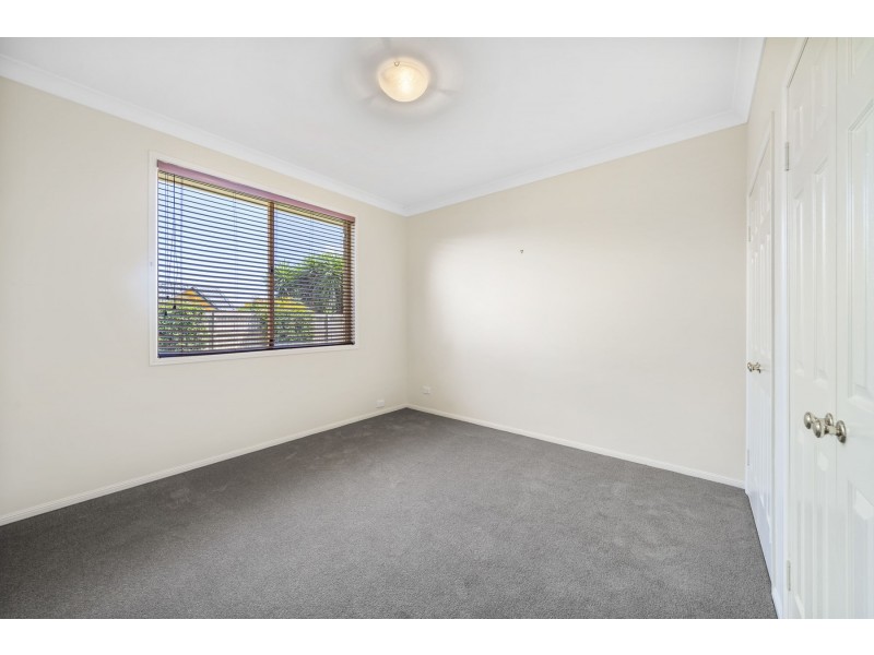 12 Mather Street, Highfields QLD 4352