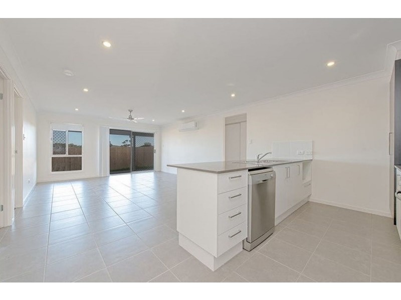 32 Parkview Drive, Glenvale QLD 4350