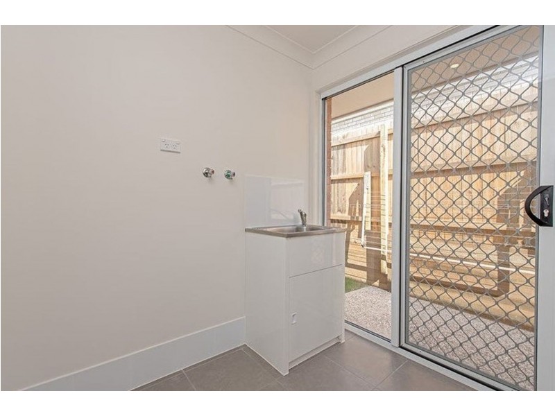 32 Parkview Drive, Glenvale QLD 4350