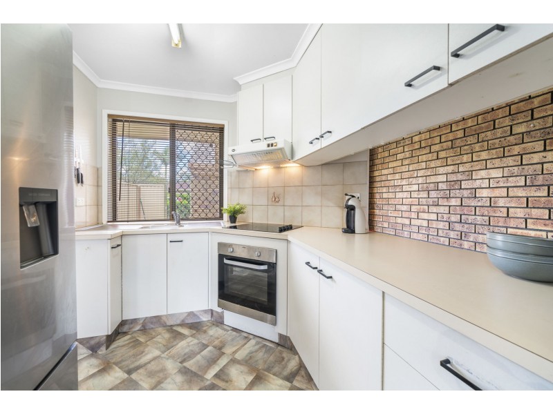 6/6 Honey Street, Harristown QLD 4350