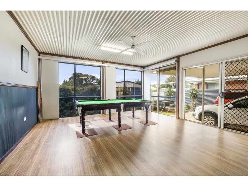 19 Kenilworth Street, North Toowoomba QLD 4350