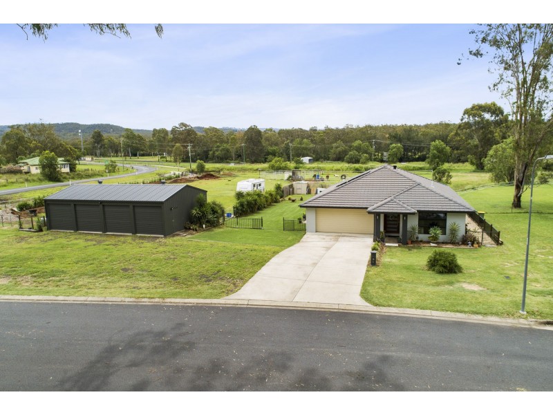 1 Jack Court, Murphys Creek QLD 4352