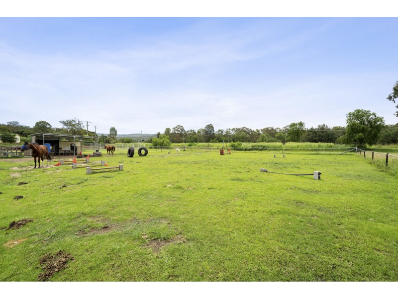 1 Jack Court, Murphys Creek QLD 4352