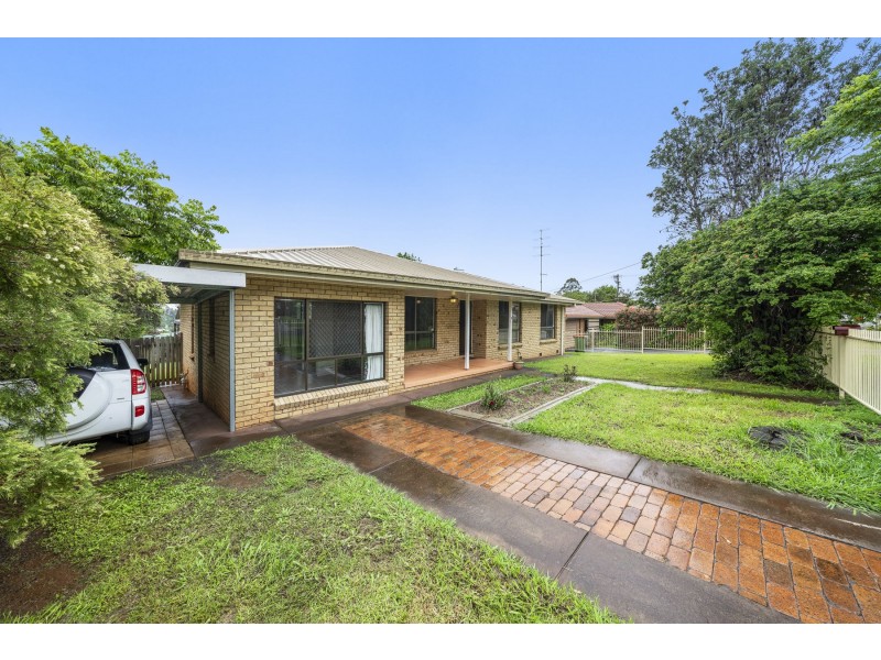 5 Champagne Crescent, Wilsonton Heights QLD 4350