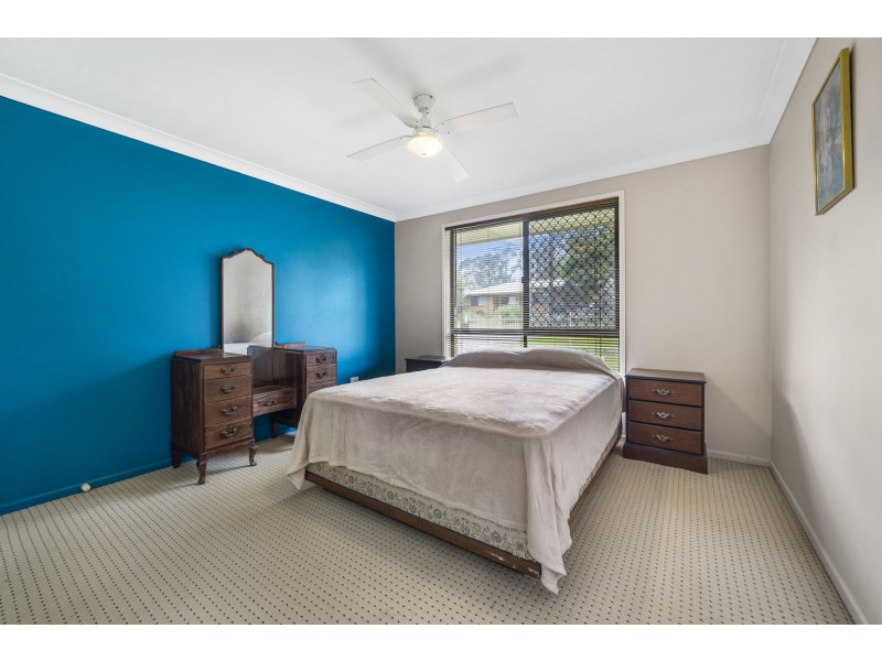 5 Champagne Crescent, Wilsonton Heights QLD 4350