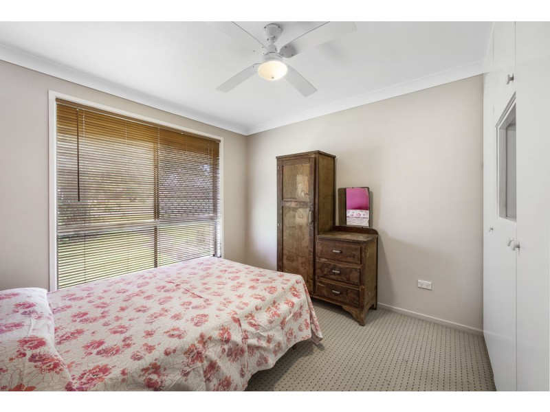 5 Champagne Crescent, Wilsonton Heights QLD 4350