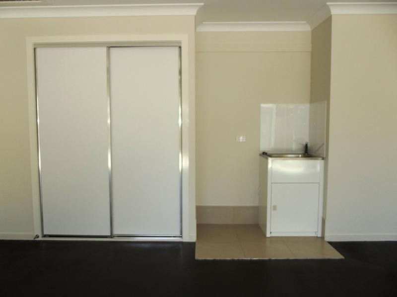 1/15A Searle Street, South Toowoomba QLD 4350