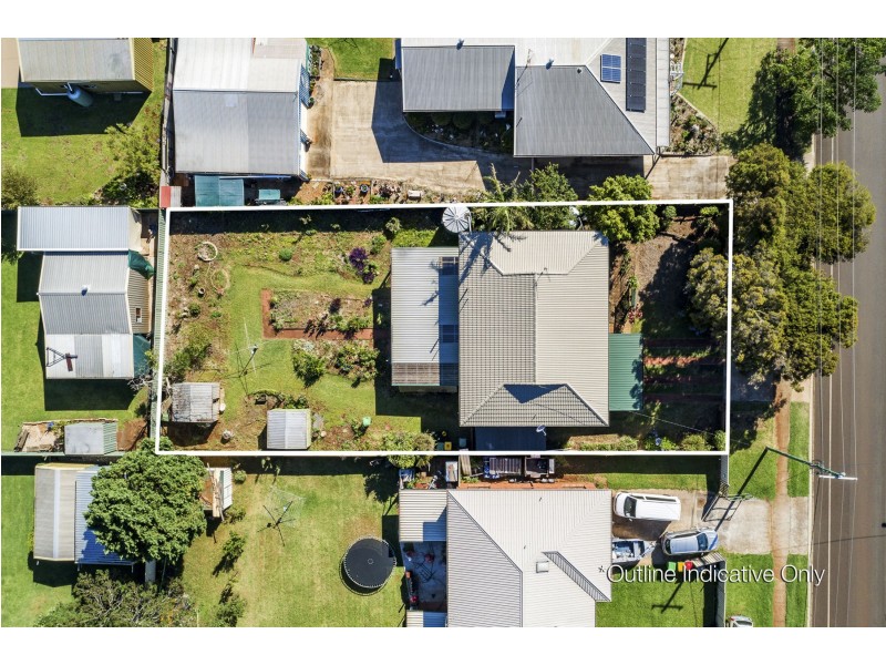 12 Gipps Street, Drayton QLD 4350