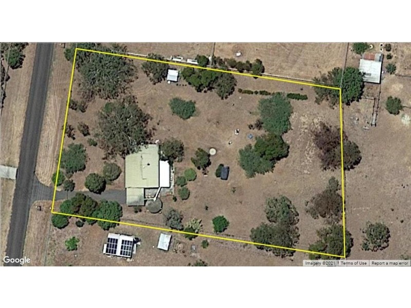 2 Neville Street, Meringandan West QLD 4352