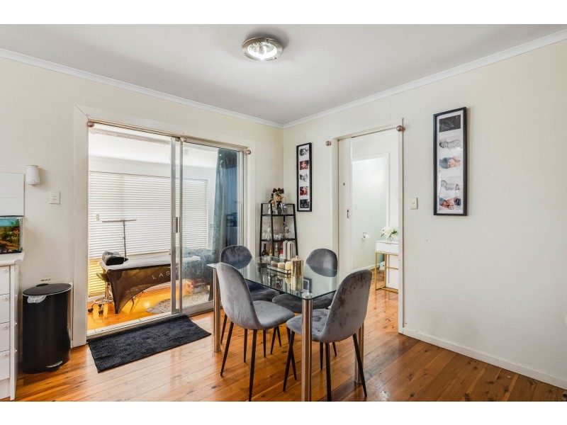 6 Diosma Street, Centenary Heights QLD 4350