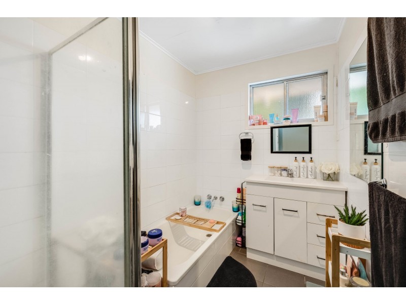 6 Diosma Street, Centenary Heights QLD 4350