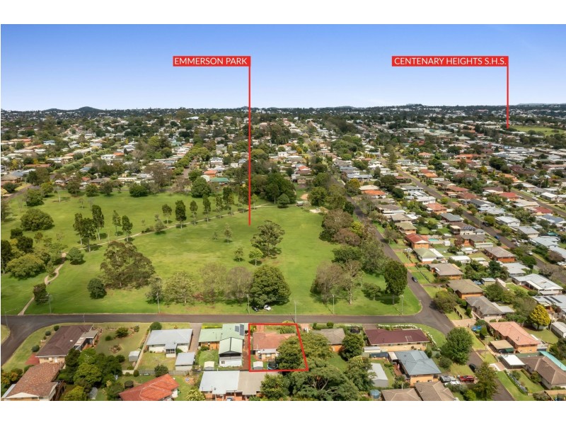 6 Diosma Street, Centenary Heights QLD 4350