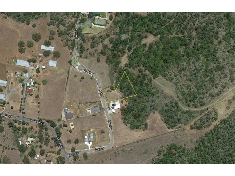8 Oakhill Place, Preston QLD 4352