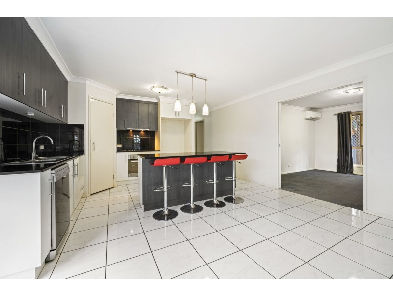 9 Chopin Street, Rockville QLD 4350