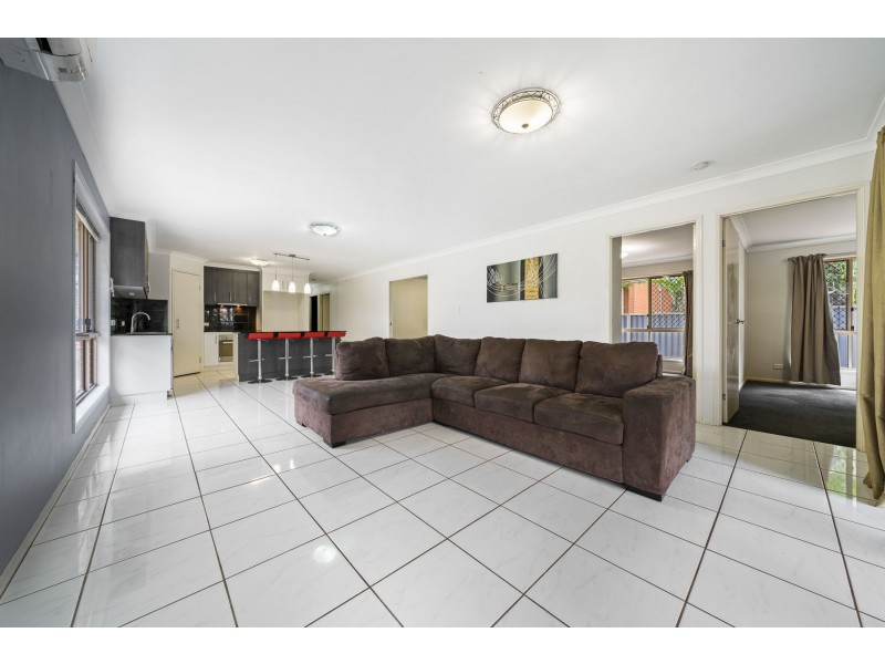 9 Chopin Street, Rockville QLD 4350