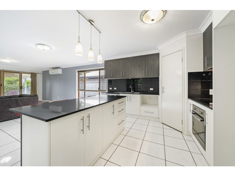 9 Chopin Street, Rockville QLD 4350