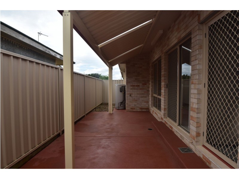 2/48 Cortess Street, Harristown QLD 4350