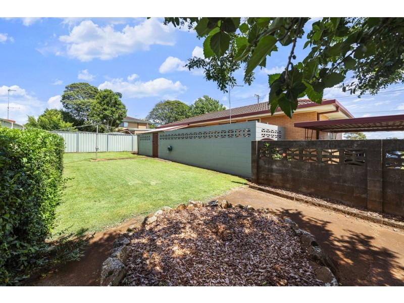 468 Alderley Street, Harristown QLD 4350