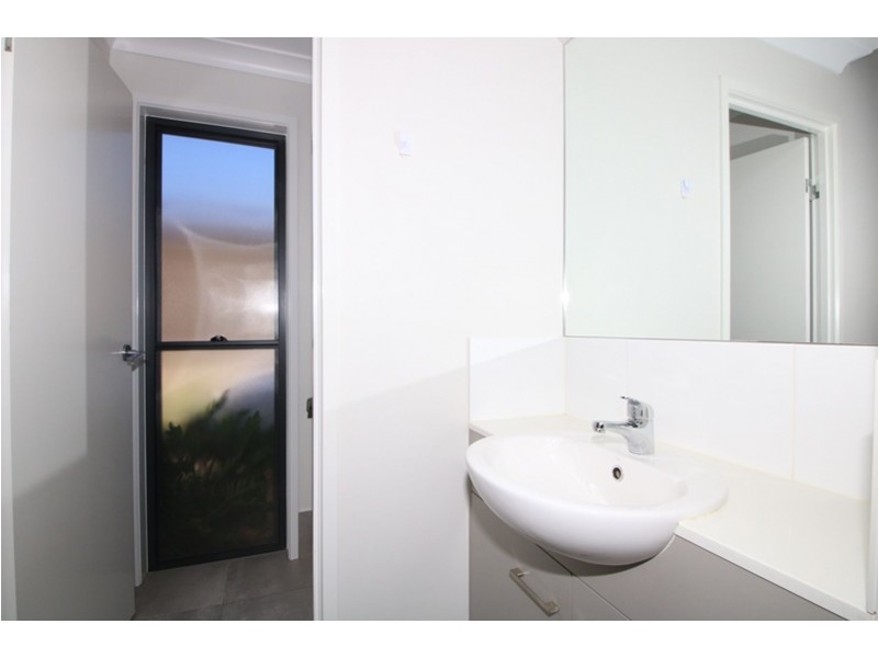 8/28 Ellis Street, Wilsonton QLD 4350
