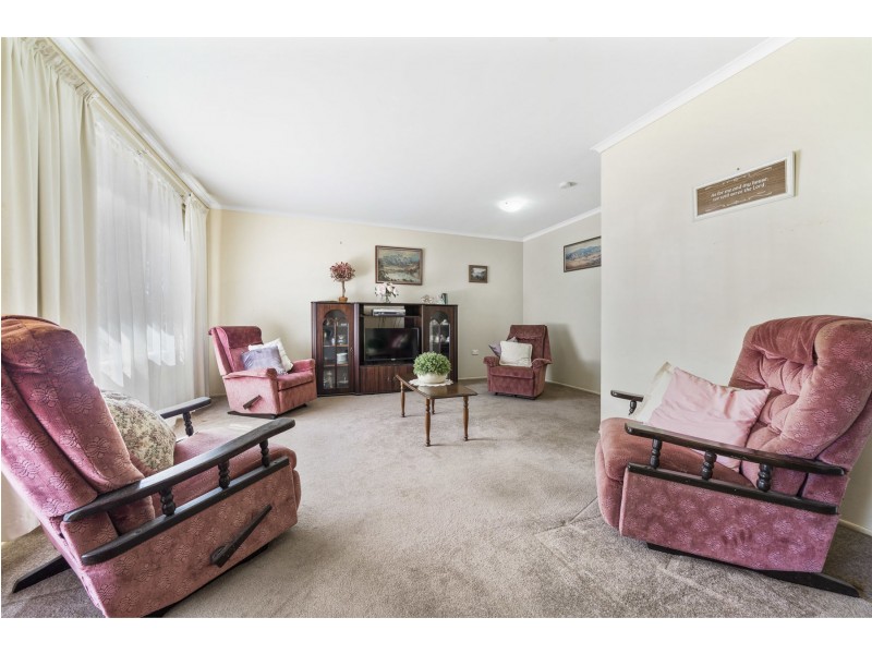 17 Lavena Drive, Darling Heights QLD 4350