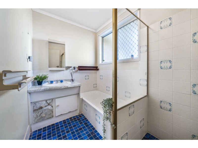 17 Lavena Drive, Darling Heights QLD 4350