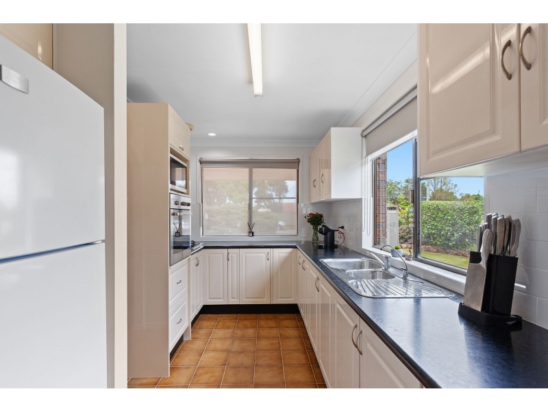 394 Stenner Street, Kearneys Spring QLD 4350
