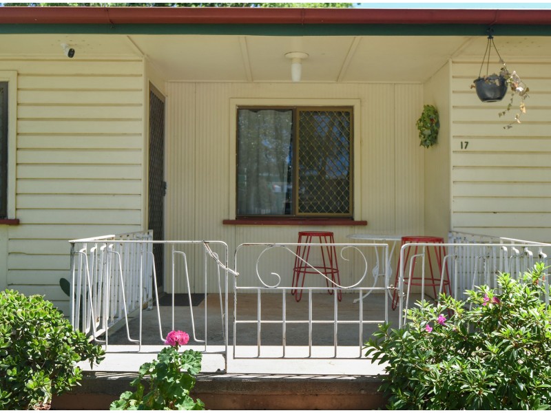 17 Power Street, Harristown QLD 4350