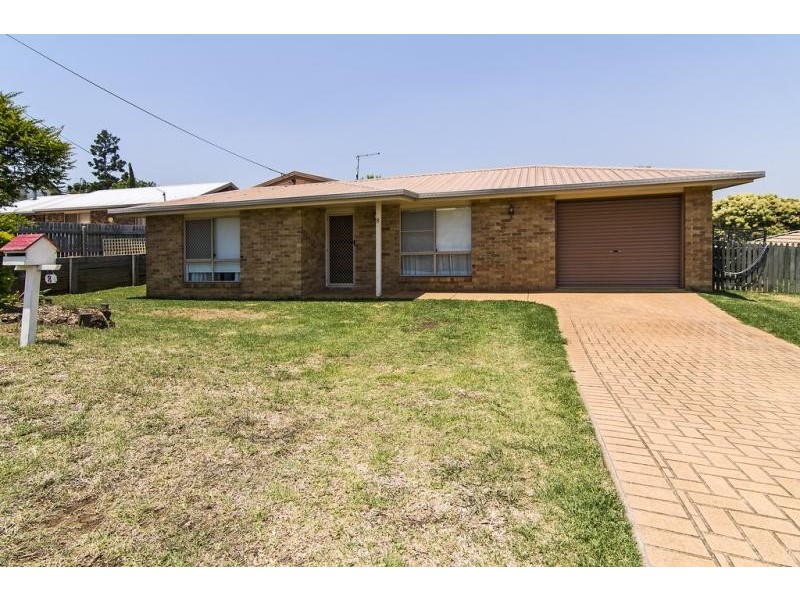8 Giltrow Ct, Darling Heights QLD 4350