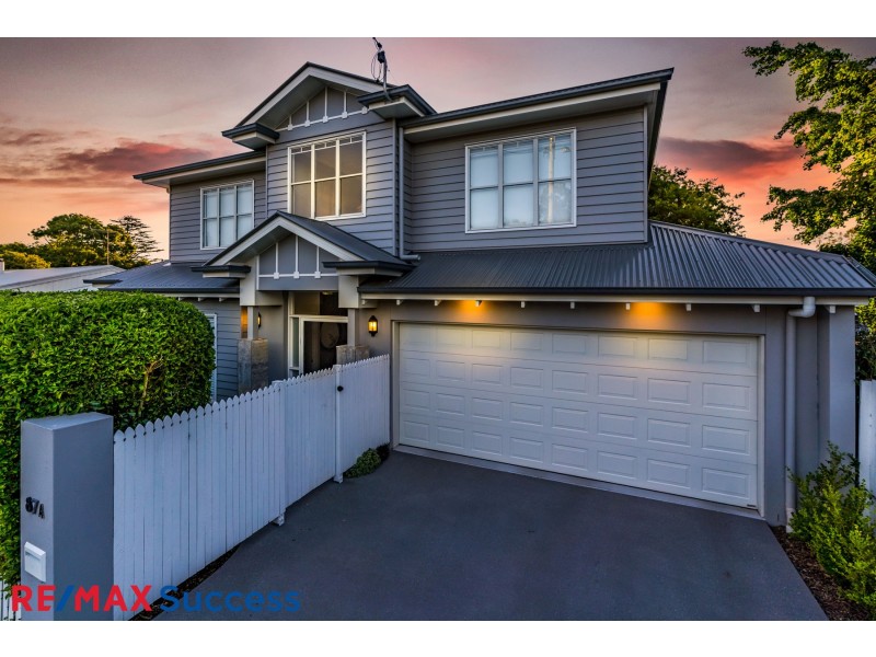 87A Mackenzie Street, Mount Lofty QLD 4350