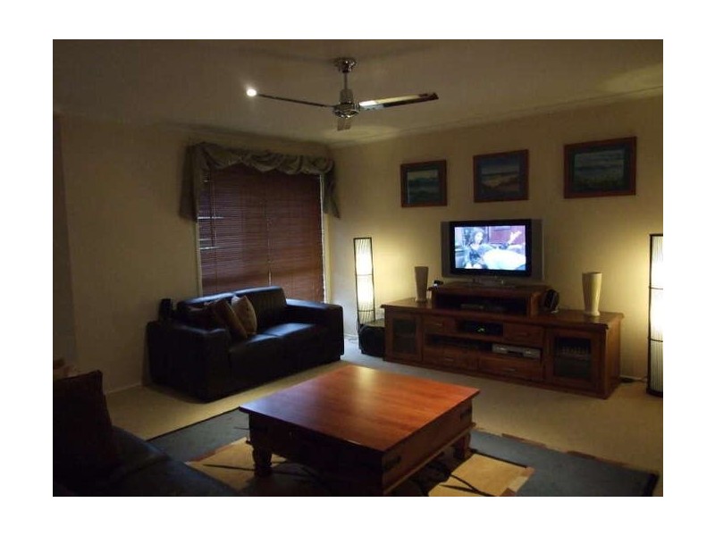 84 Wuth St, Darling Heights QLD 4350