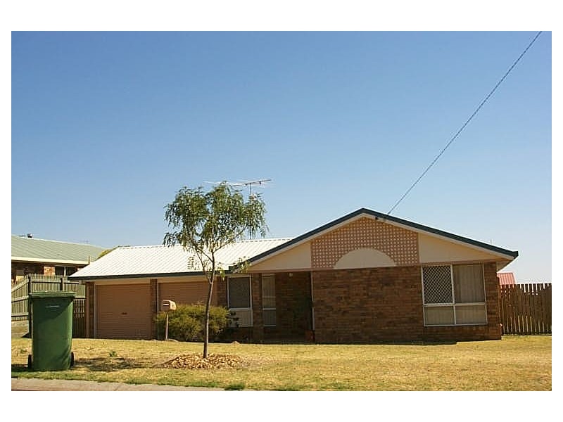 84 Wuth St, Darling Heights QLD 4350