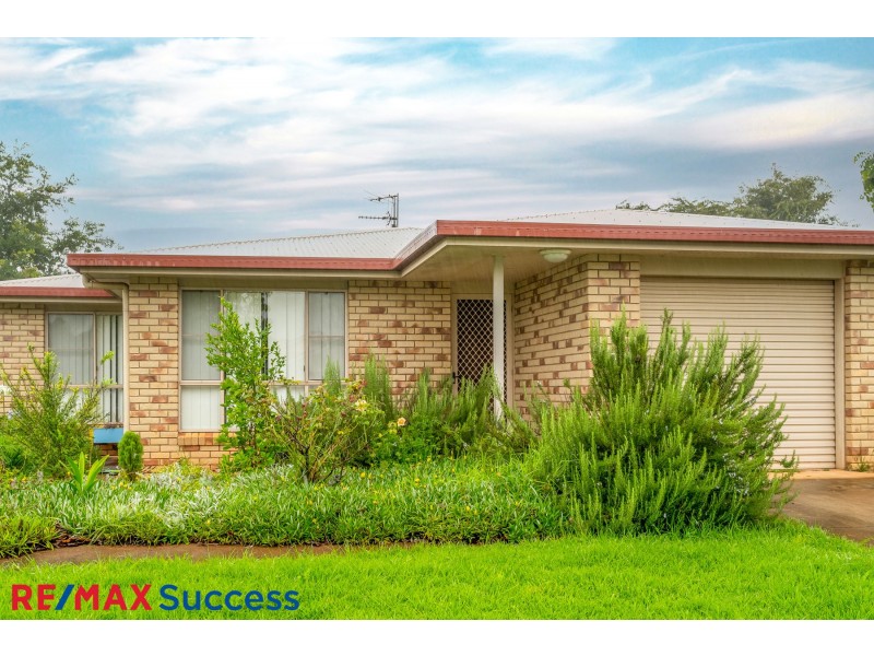 15 Shamrock Court, Middle Ridge QLD 4350