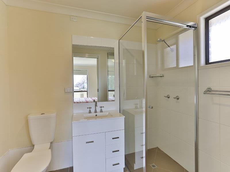 90 McDougall  St, Wilsonton QLD 4350