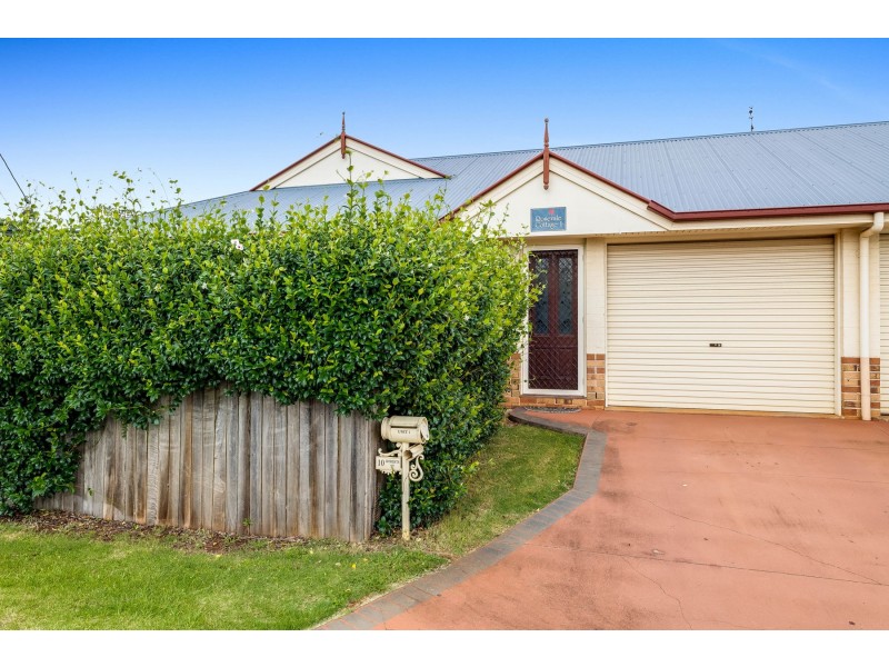 1/10 Roberts Street, South Toowoomba QLD 4350