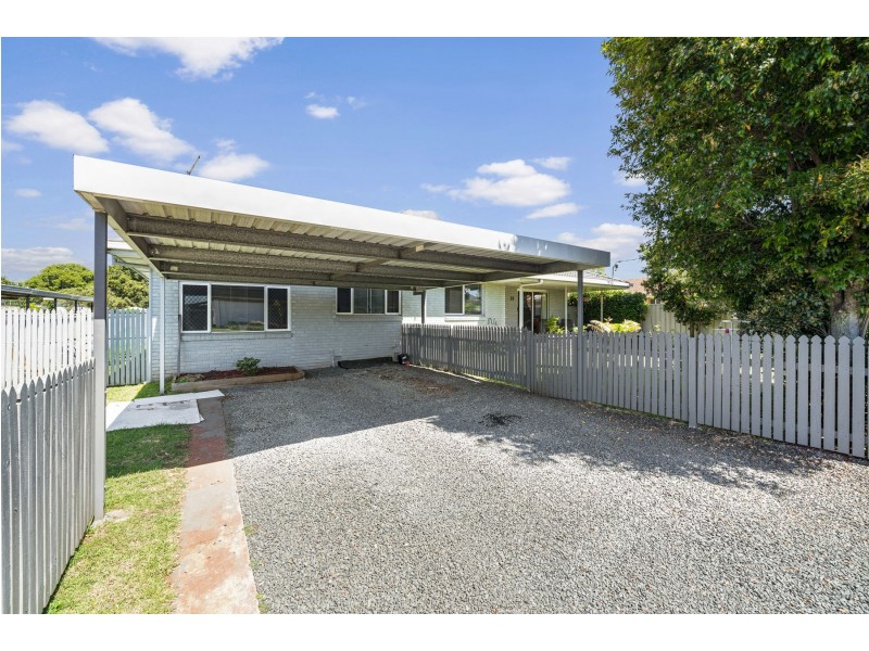 33 Richmond Drive, Wilsonton QLD 4350