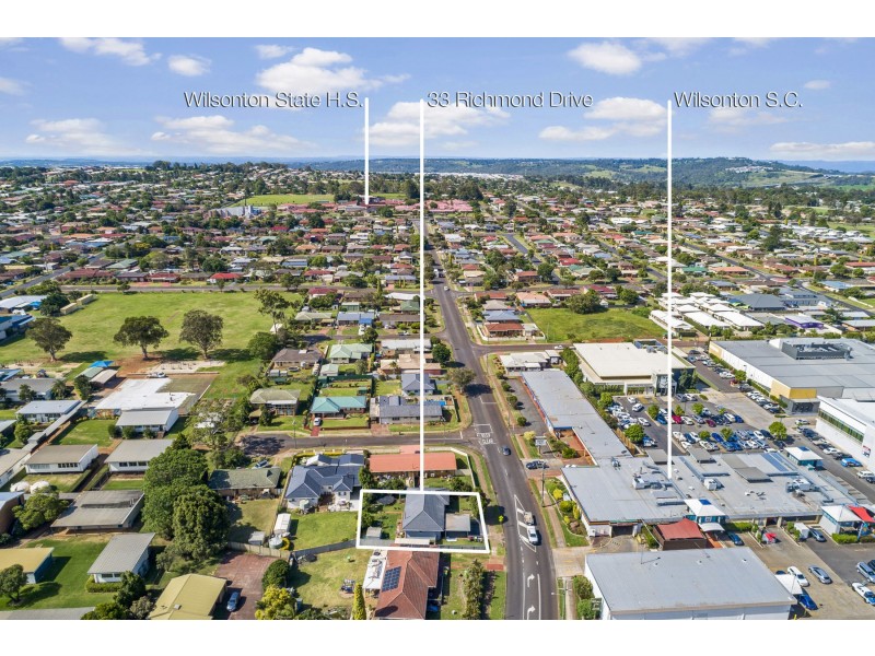 33 Richmond Drive, Wilsonton QLD 4350